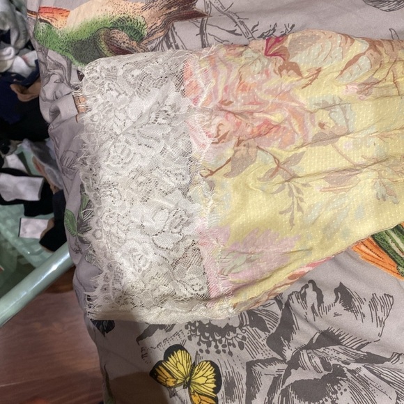 Majorelle / Revolve Ella Robe lace  Floral Yellow Small S - Picture 8 of 8
